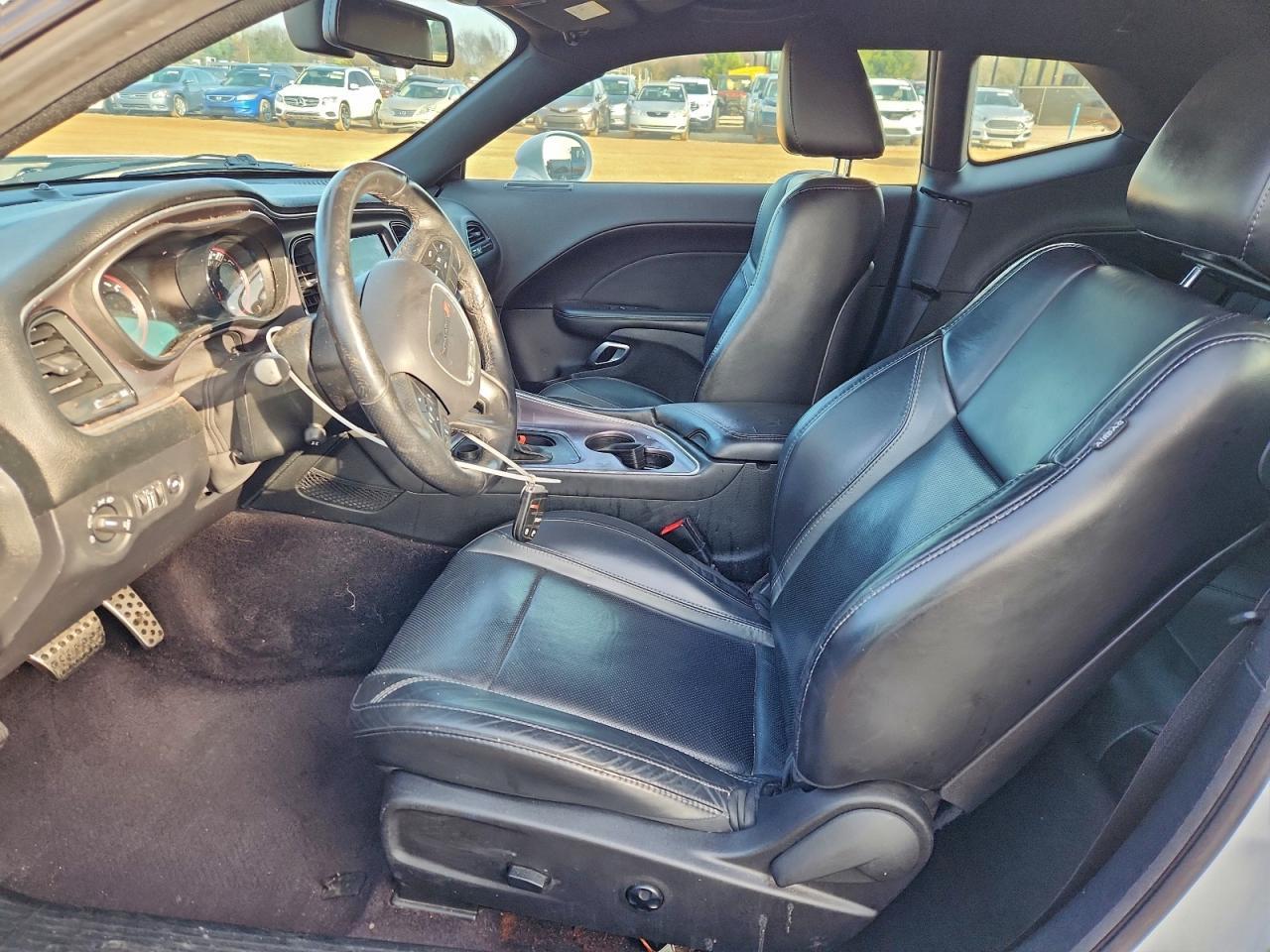 2017 Dodge Challenger Sxt - zdjęcie 7