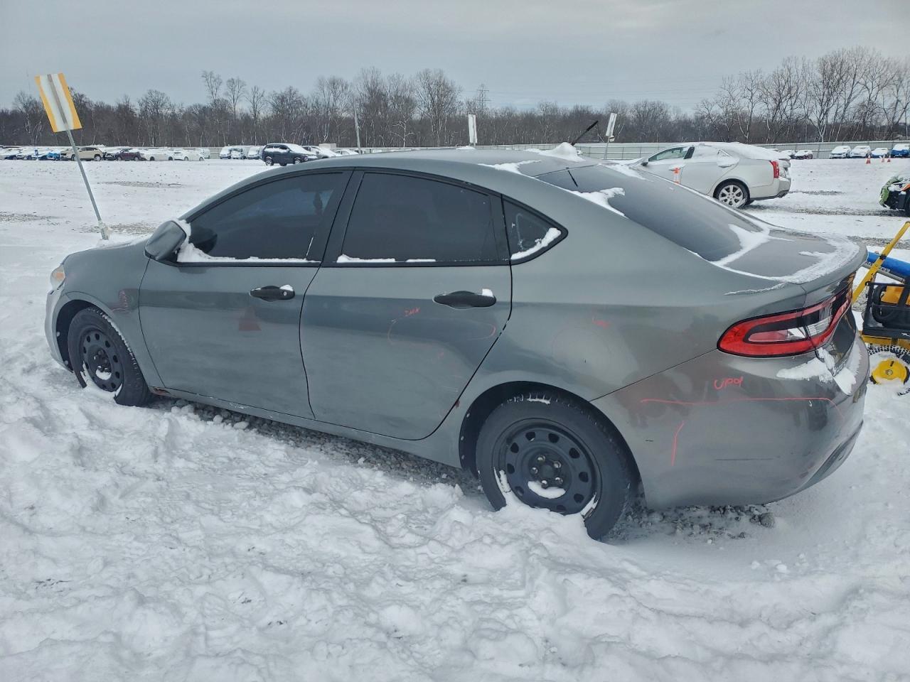 2013 Dodge Dart Se - zdjęcie 2
