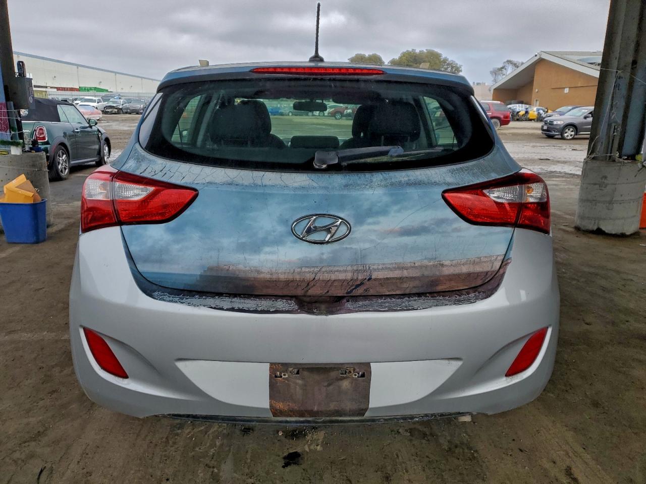 2016 Hyundai Elantra Gt - zdjęcie 6