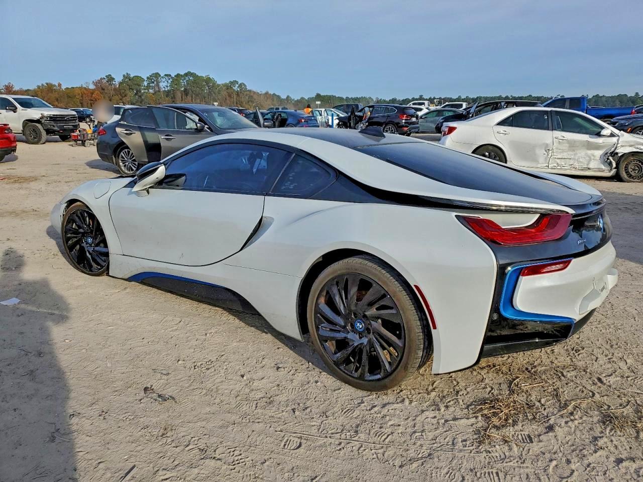2016 BMW I8 - zdjęcie 2