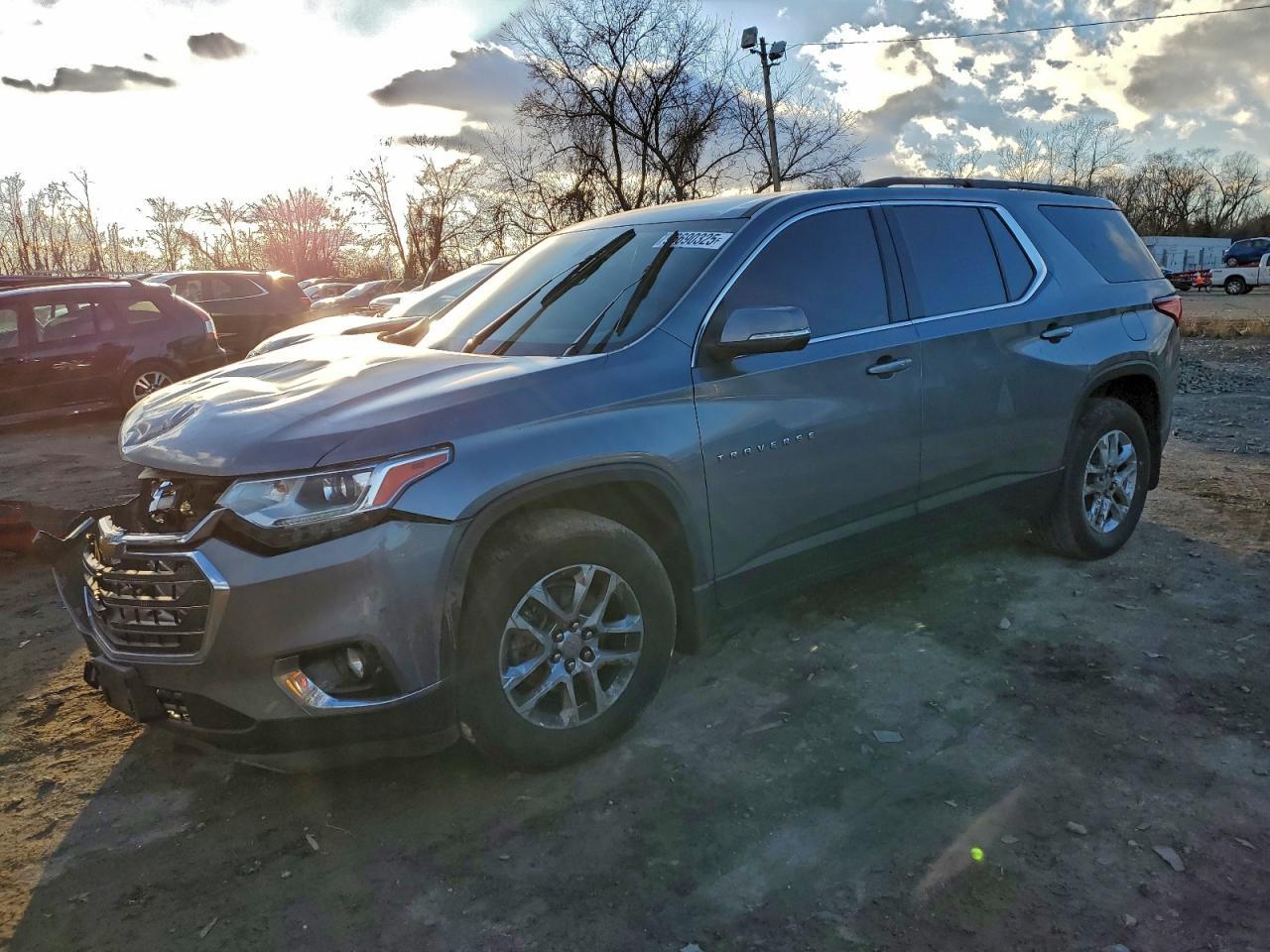 2021 Chevrolet Traverse Lt - zdjęcie główne