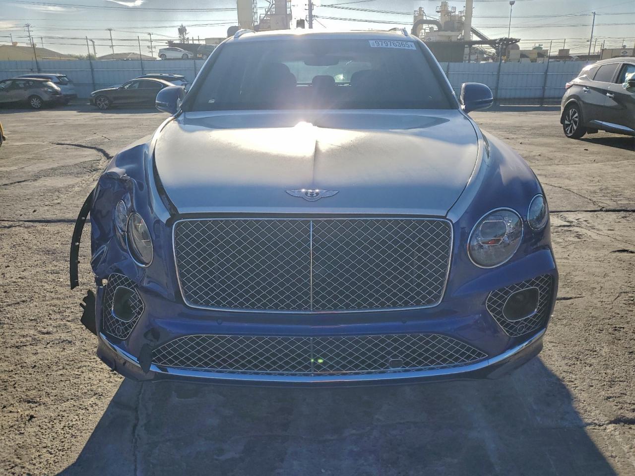 2023 Bentley Bentayga - zdjęcie 5