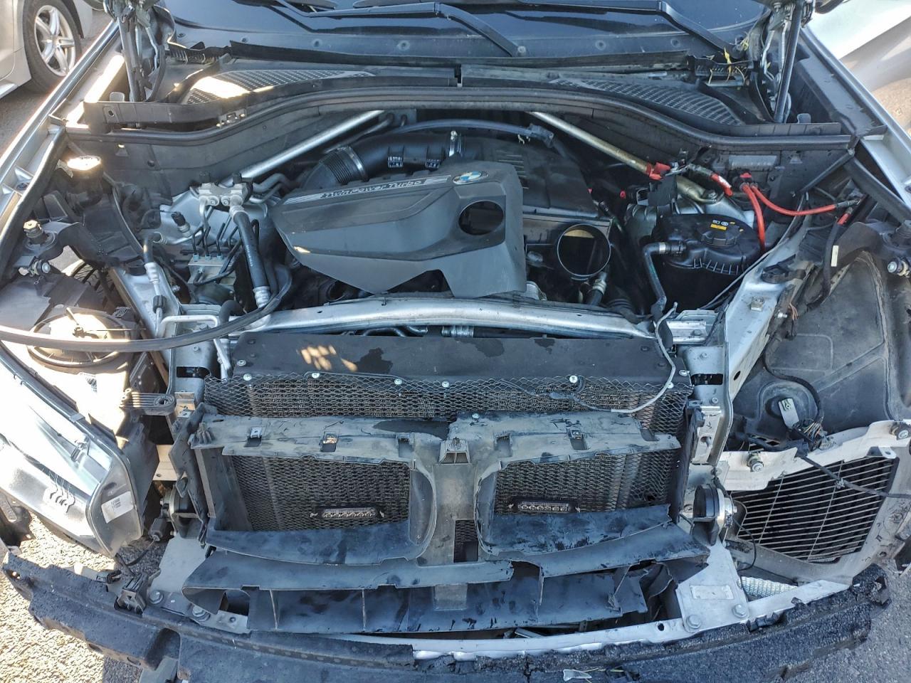 2015 BMW X5 xDrive35I - zdjęcie 12