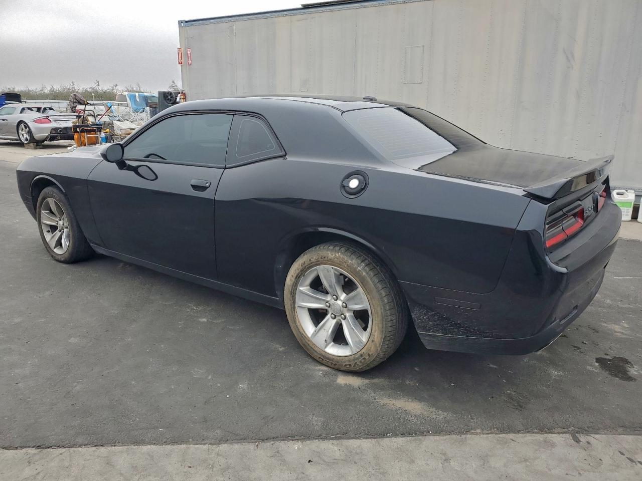2015 Dodge Challenger Sxt - zdjęcie 2