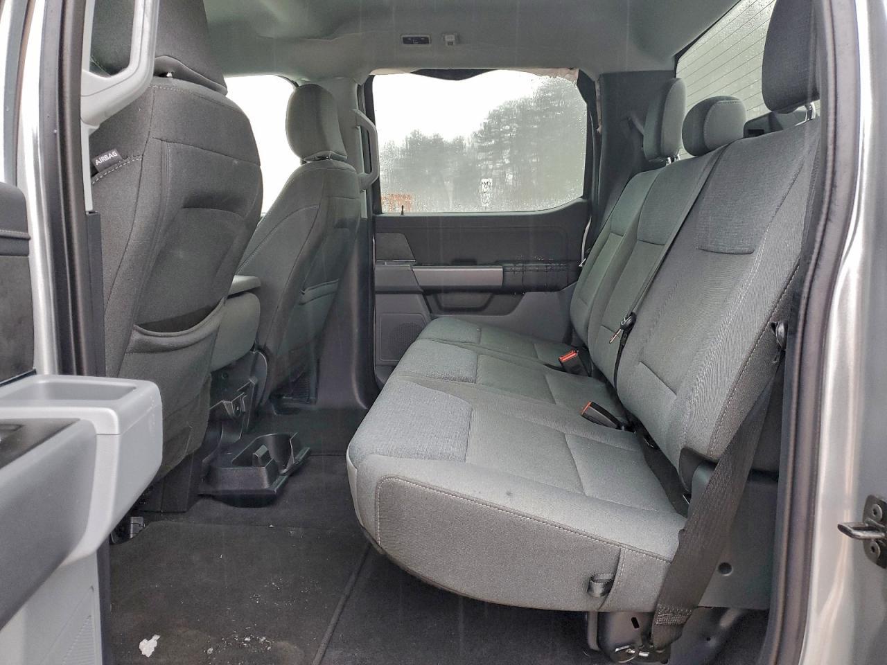 2025 Ford F150 Xlt - zdjęcie 10