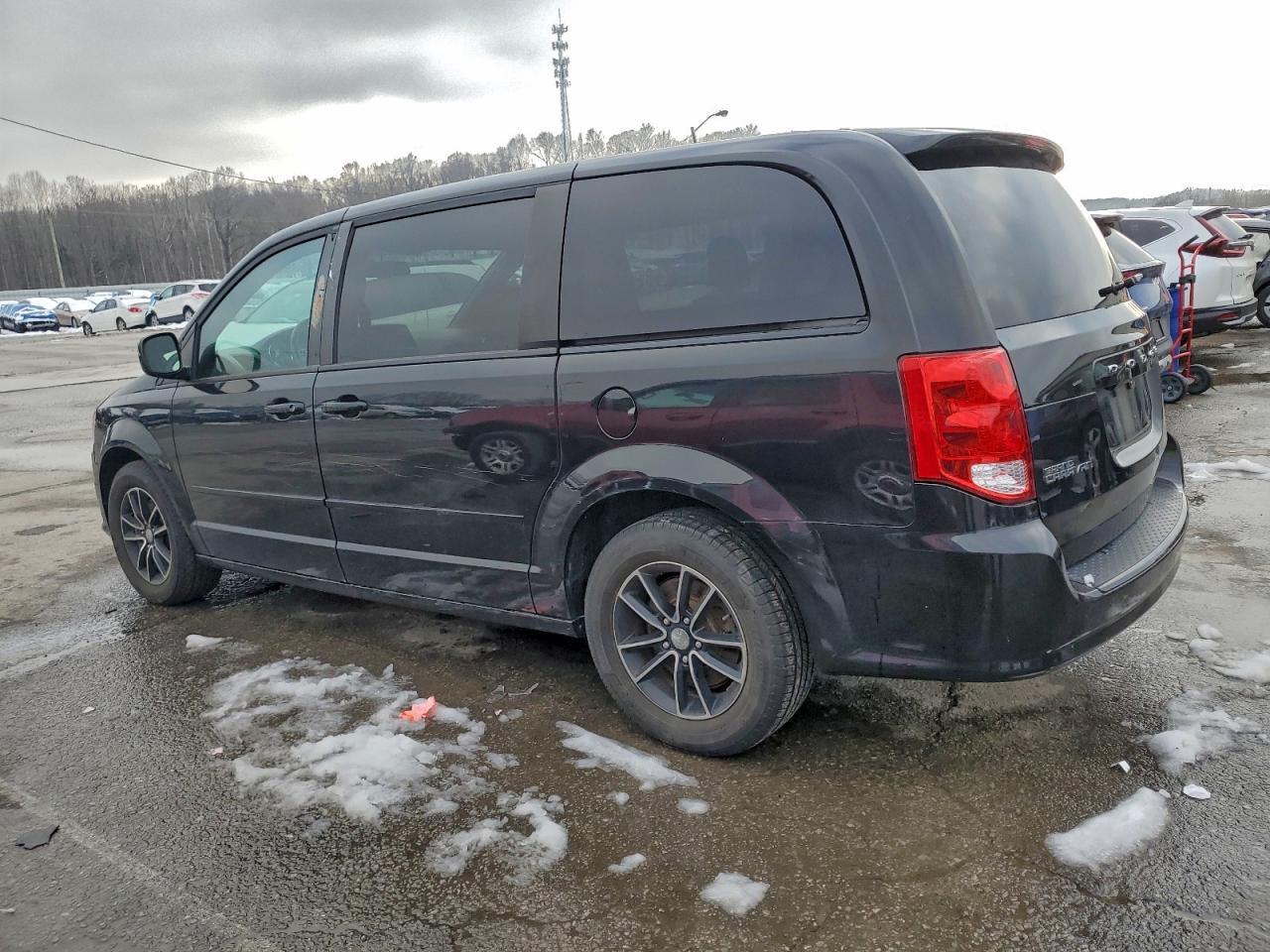 2017 Dodge Grand Caravan Se - zdjęcie 2