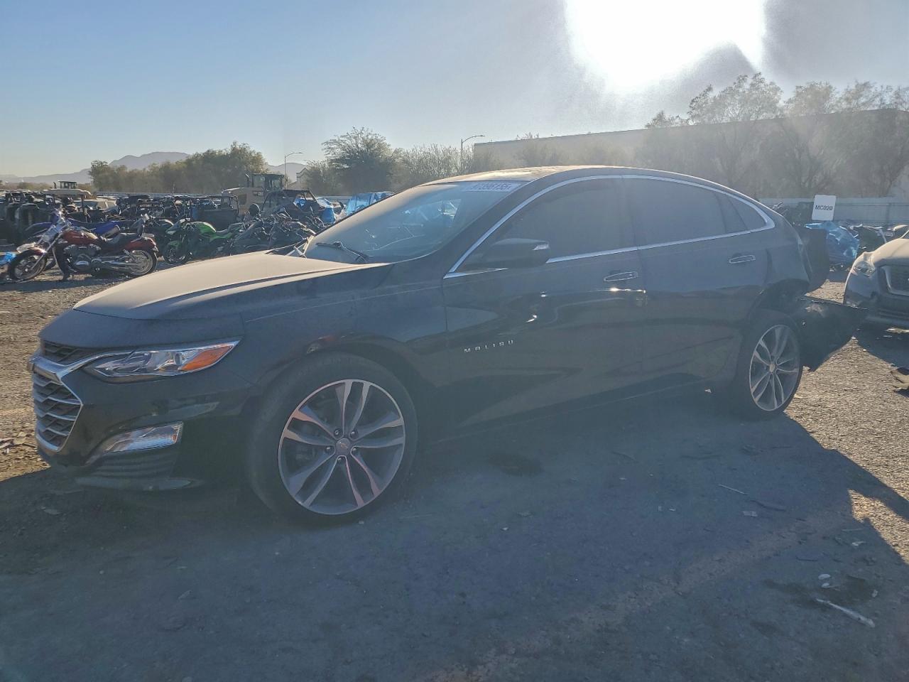 2022 Chevrolet Malibu Premier - zdjęcie główne