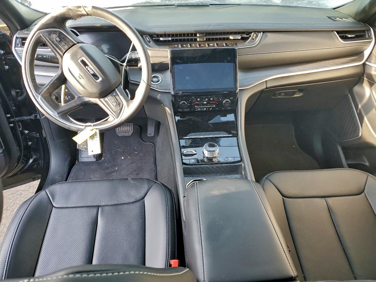 2025 Jeep Grand Cherokee 4Xe - zdjęcie 8