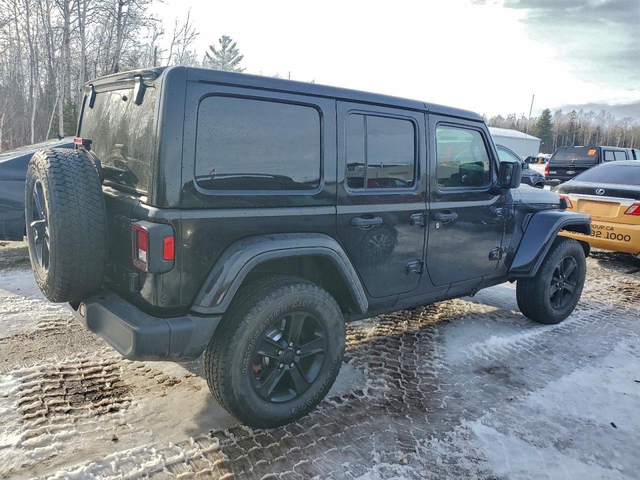 2019 Jeep Wrangler Unlimited Sahara - zdjęcie 3