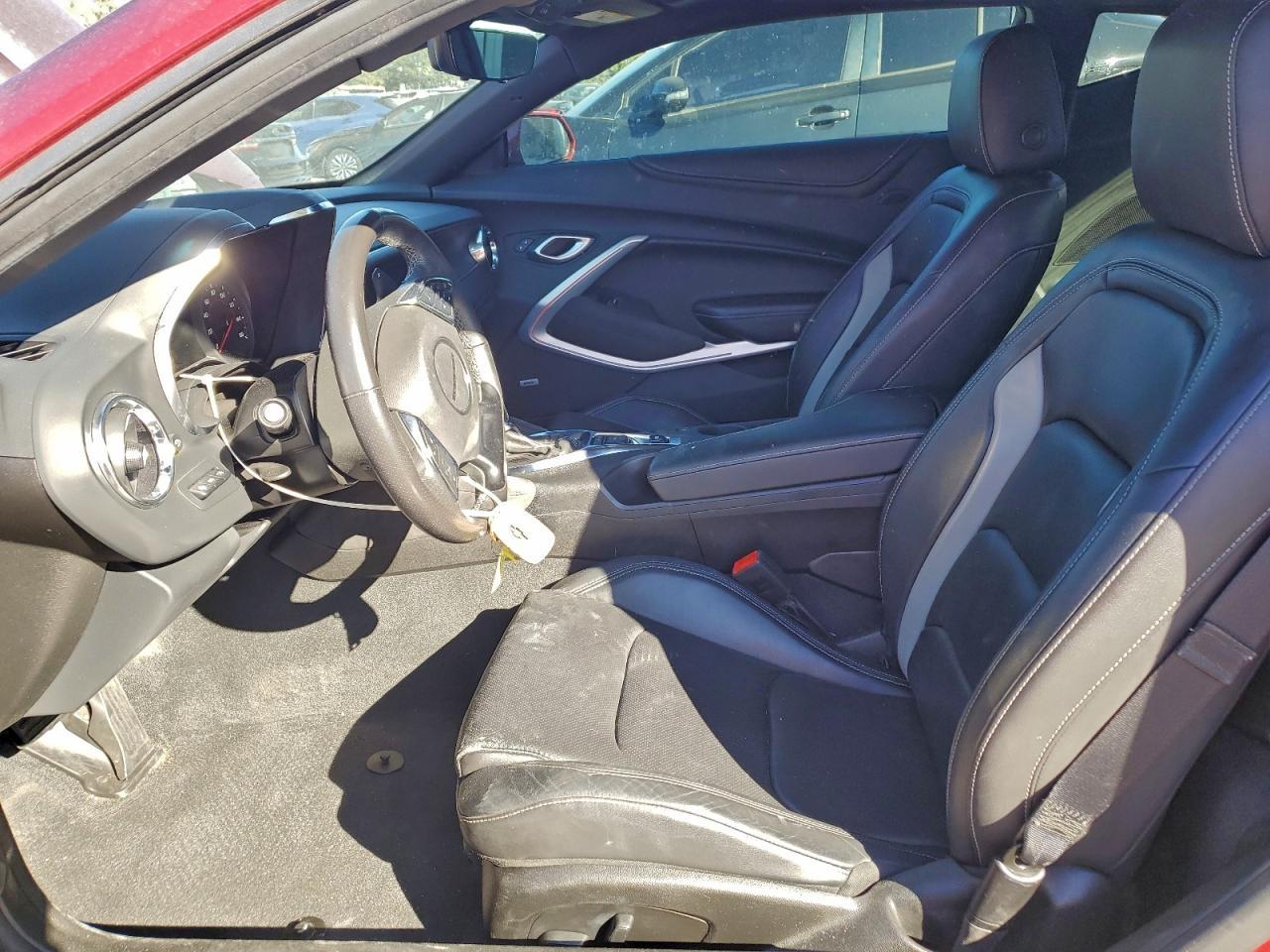 2023 Chevrolet Camaro Lt - zdjęcie 7