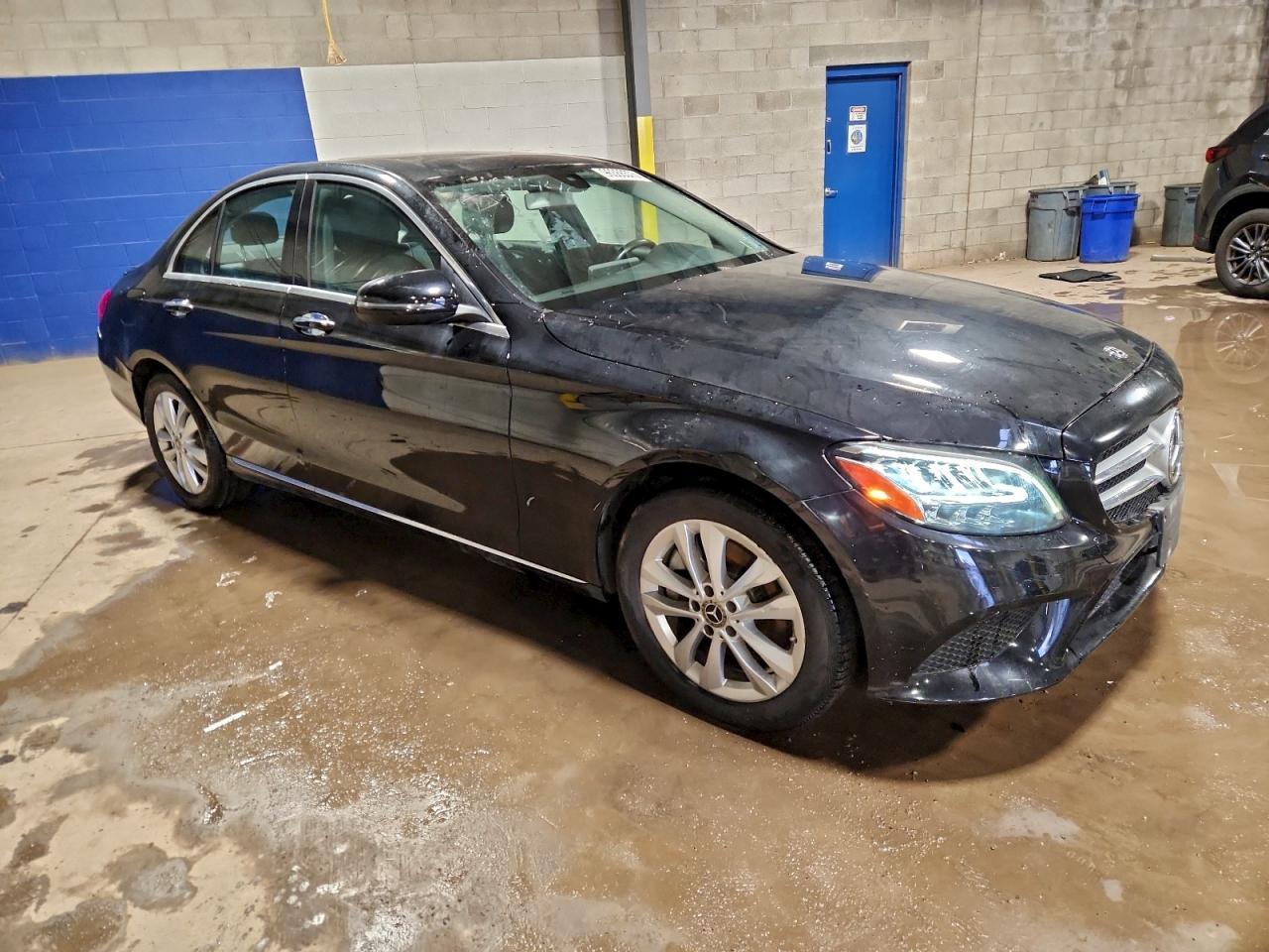 2020 Mercedes-Benz C 300 4Matic - zdjęcie 4