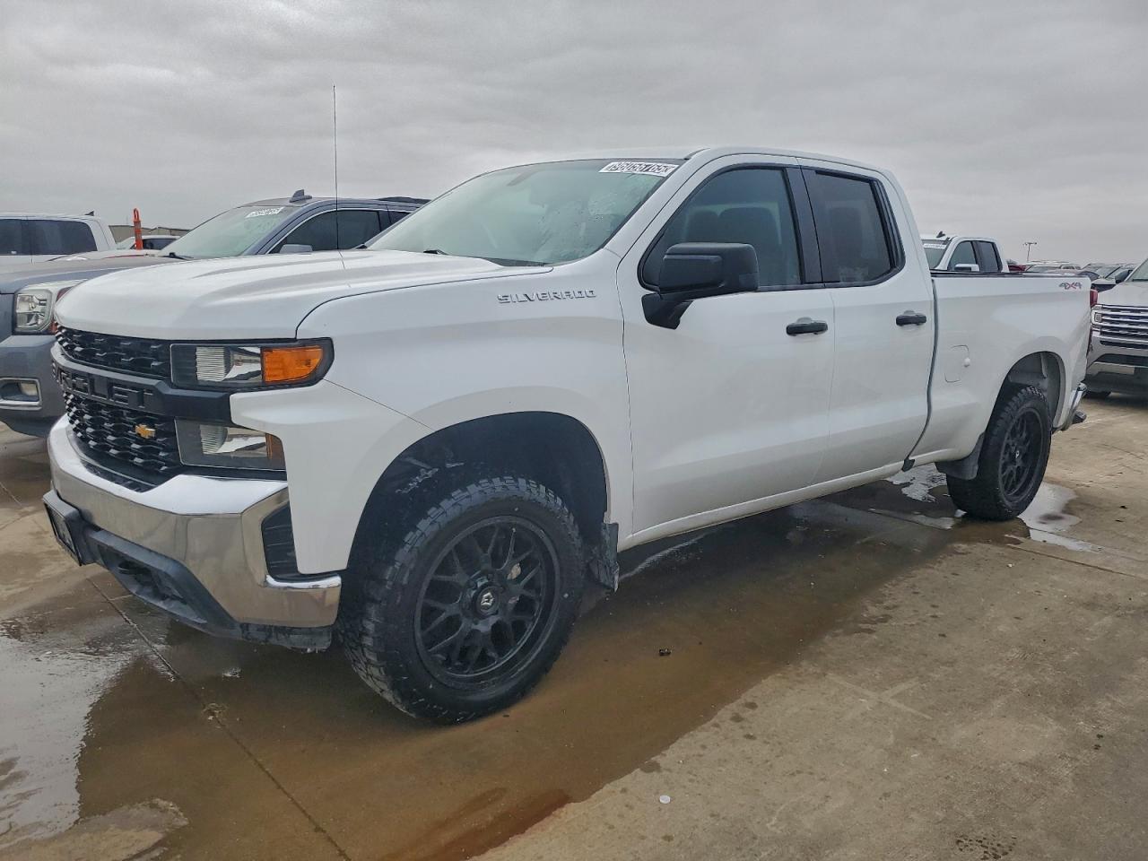 2019 Chevrolet Silverado K1500 - zdjęcie główne