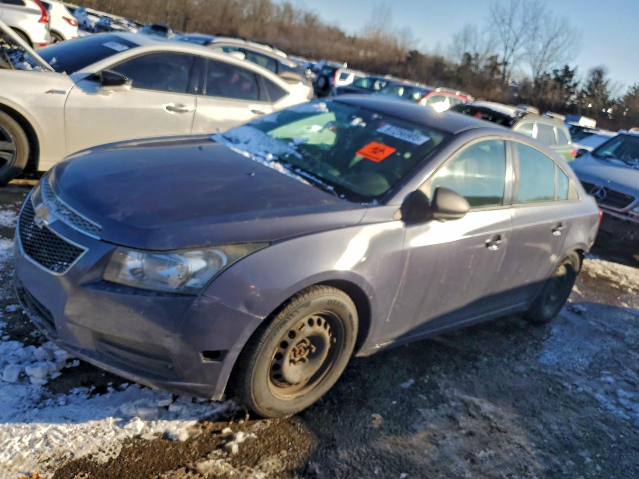 2014 Chevrolet Cruze Ls - zdjęcie główne