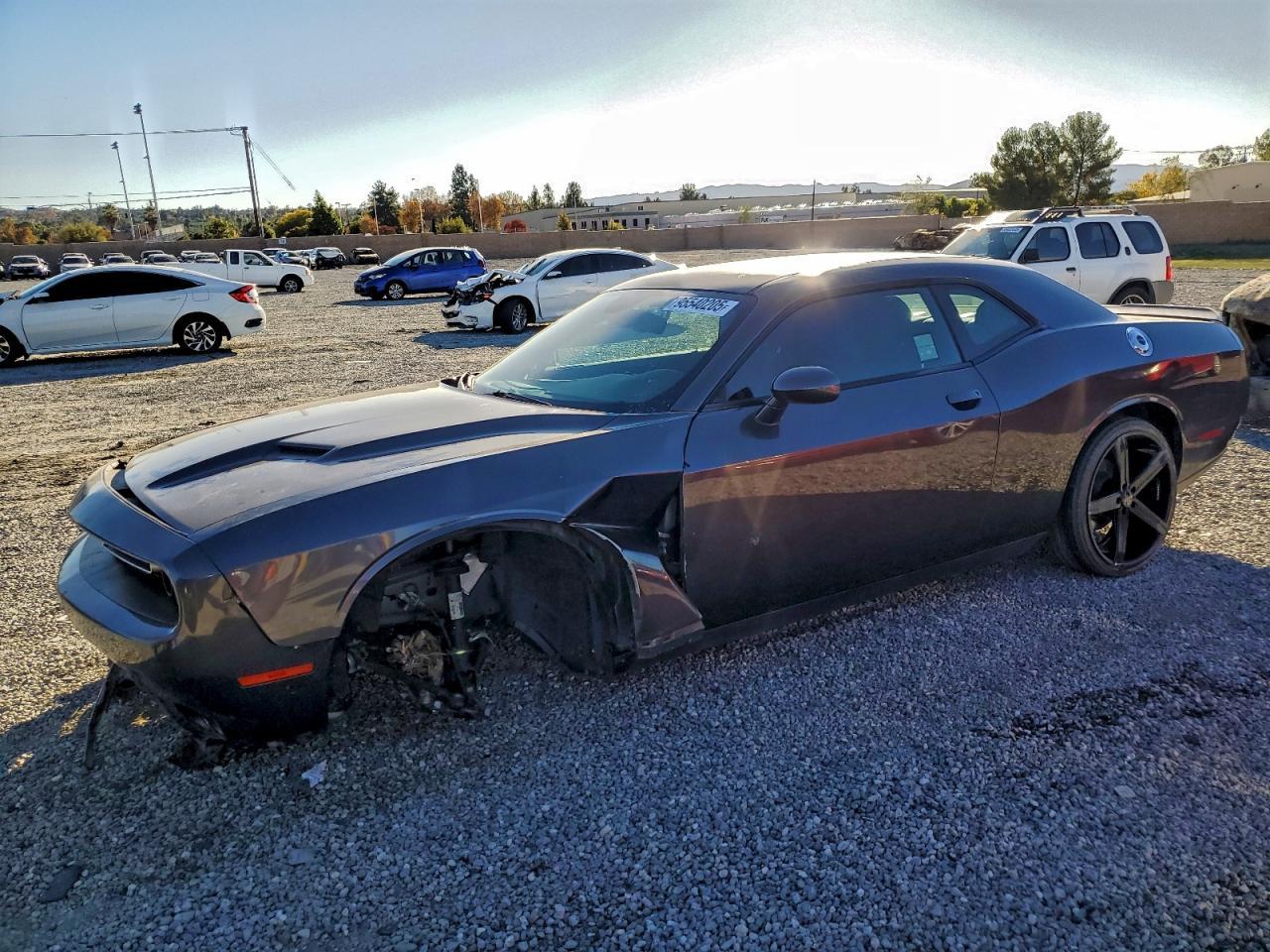 2018 Dodge Challenger Sxt - zdjęcie główne