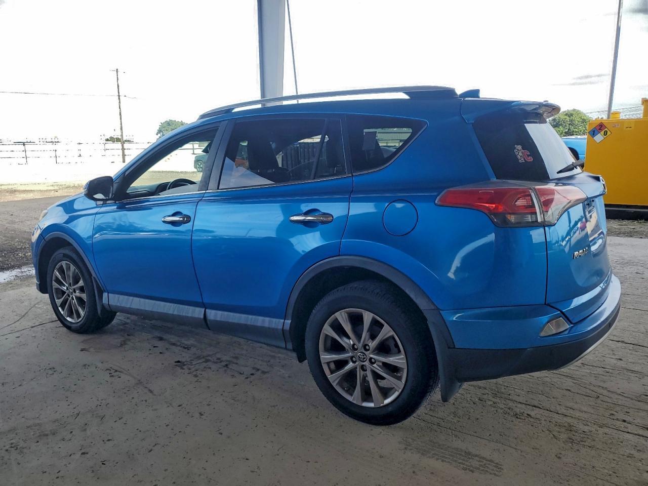2016 Toyota Rav4 Limited - zdjęcie 2