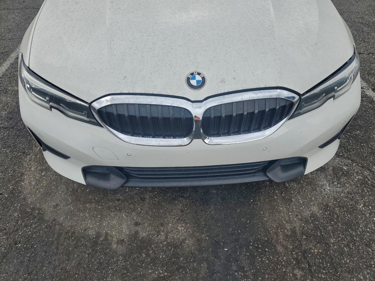 2019 BMW 330I - zdjęcie 11