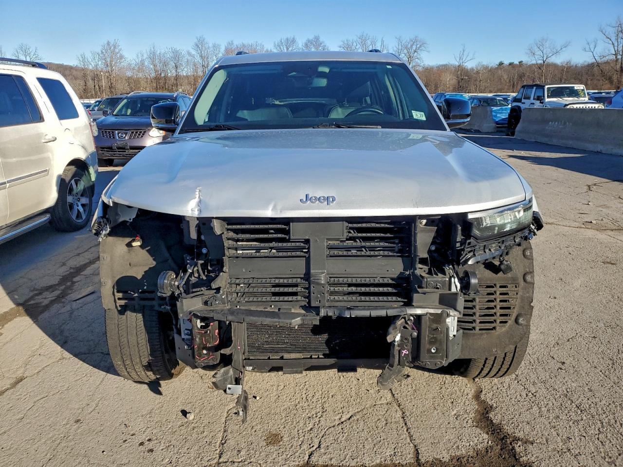 2022 Jeep Grand Cherokee - zdjęcie 5