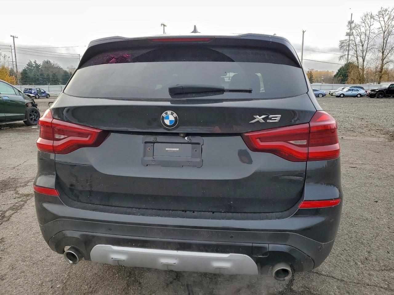 2018 BMW X3 xDrive30I - zdjęcie 6