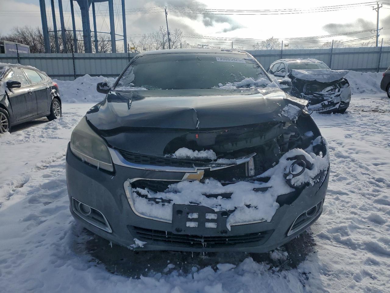 2014 Chevrolet Malibu Ls - zdjęcie 5