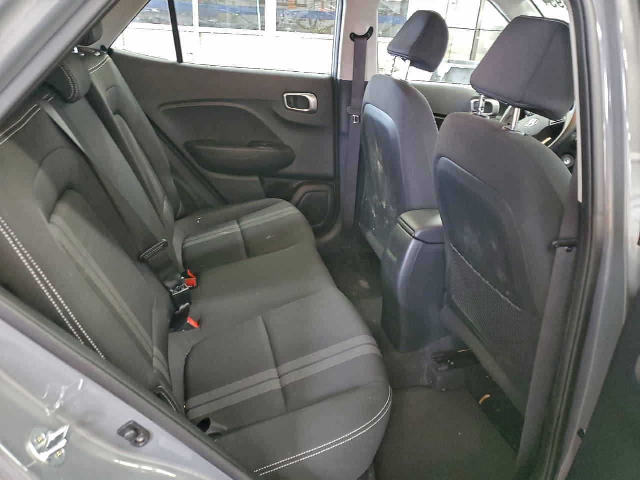 2022 Hyundai Venue Sel - zdjęcie 11