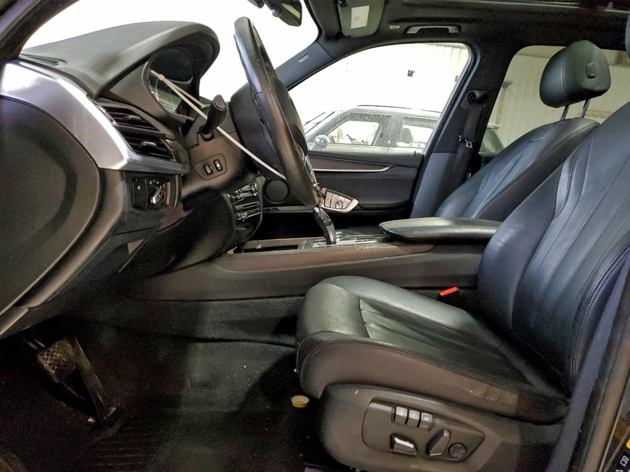 2017 BMW X5 xDrive35I - zdjęcie 7
