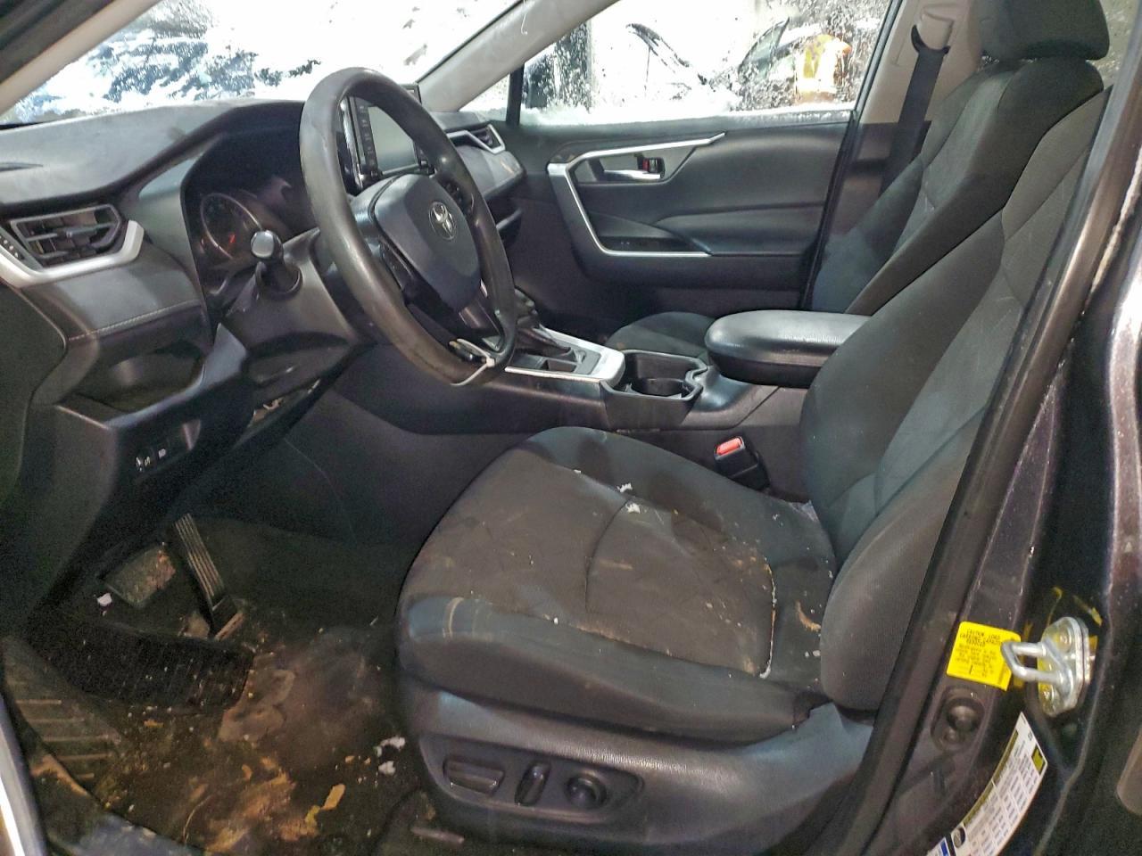 2021 Toyota Rav4 Xle - zdjęcie 7