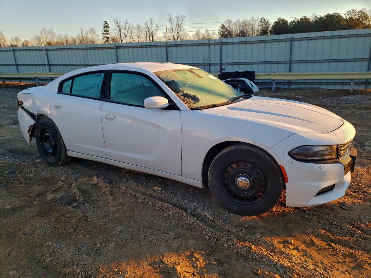2016 Dodge Charger Police - zdjęcie 4