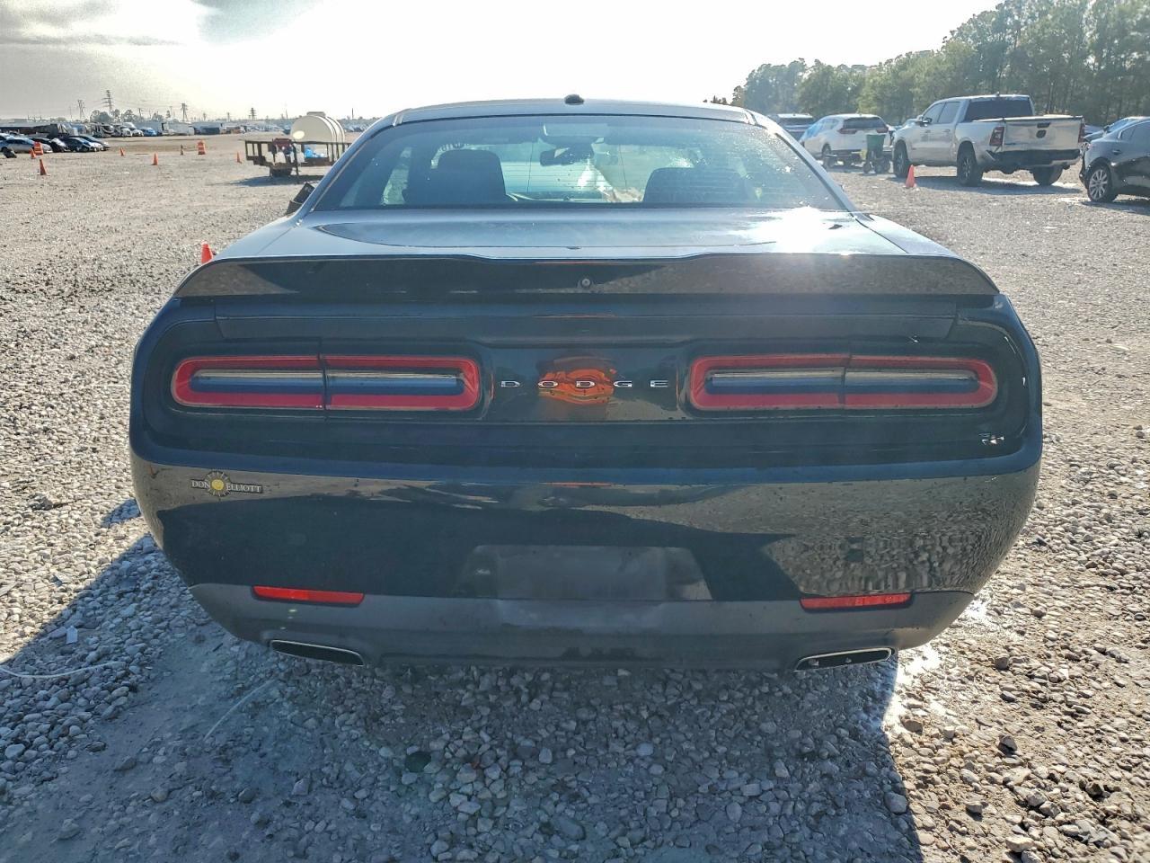 2019 Dodge Challenger Sxt - zdjęcie 6