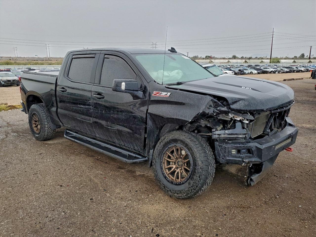 2021 Chevrolet Silverado K1500 Lt Trail Boss - zdjęcie 4