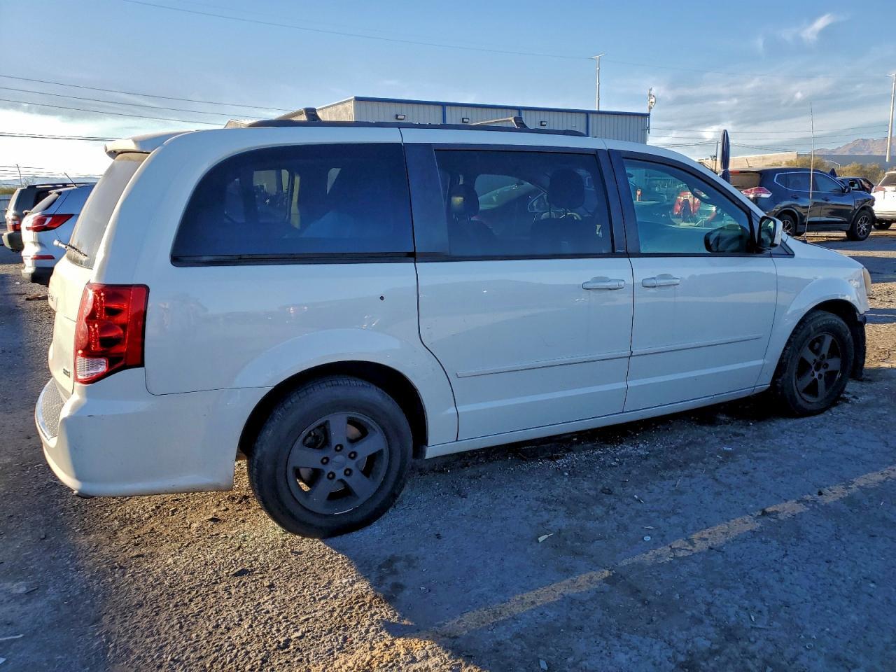 2013 Dodge Grand Caravan Sxt - zdjęcie 3