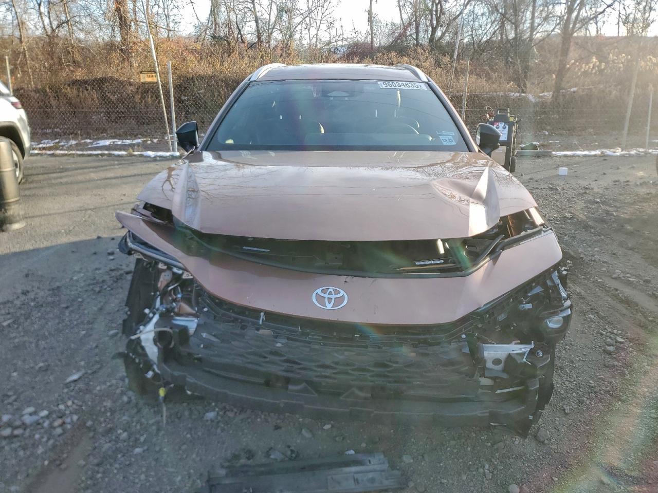 2025 Toyota Crown Signia Xle - zdjęcie 5