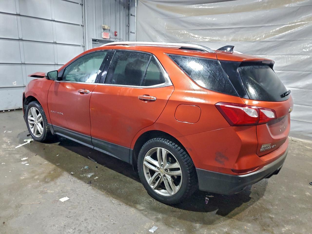 2020 Chevrolet Equinox Premier - zdjęcie 2