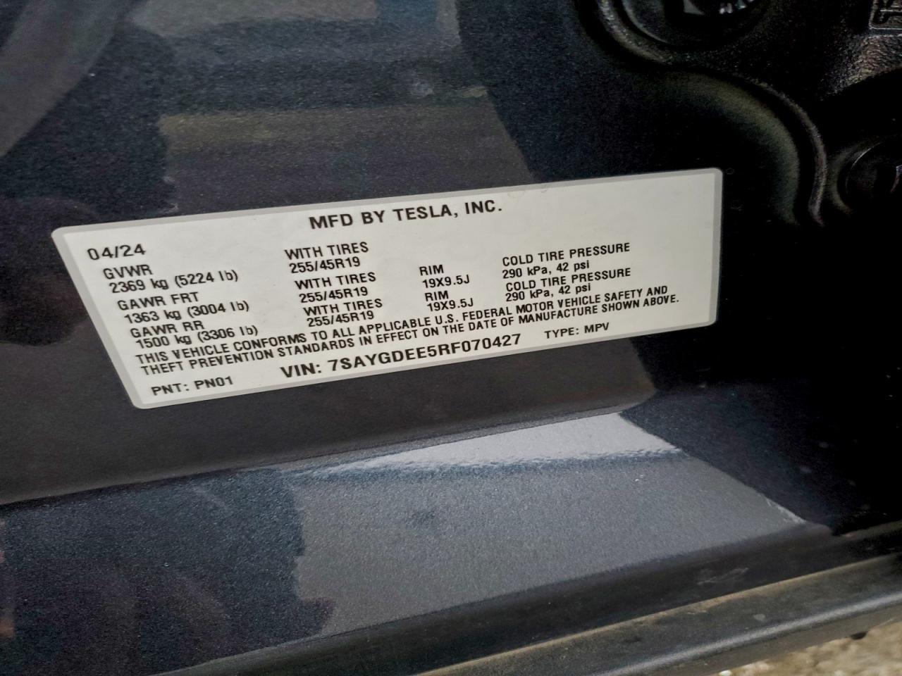 2024 Tesla Model Y - zdjęcie 12