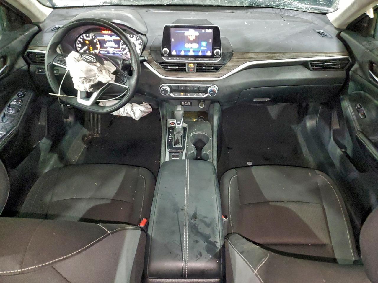 2025 Nissan Altima Sv - zdjęcie 8