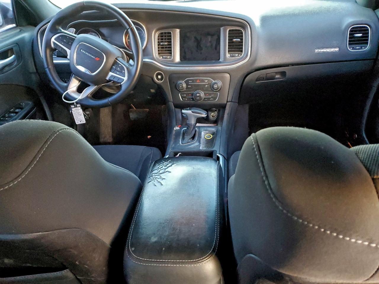 2017 Dodge Charger Sxt - zdjęcie 8