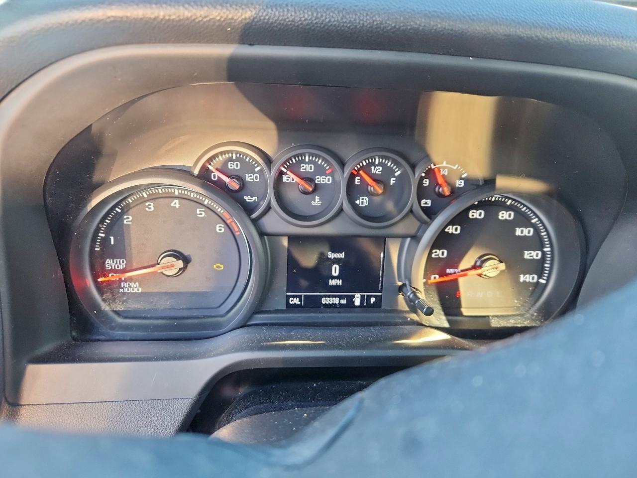 2022 Chevrolet Silverado Ltd C1500 Custom - zdjęcie 9