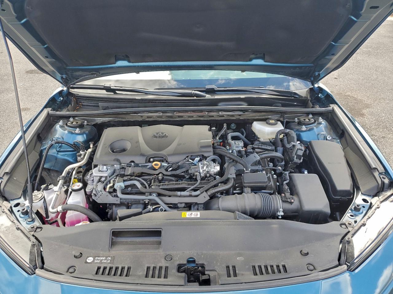 2025 Toyota Camry Le - zdjęcie 11