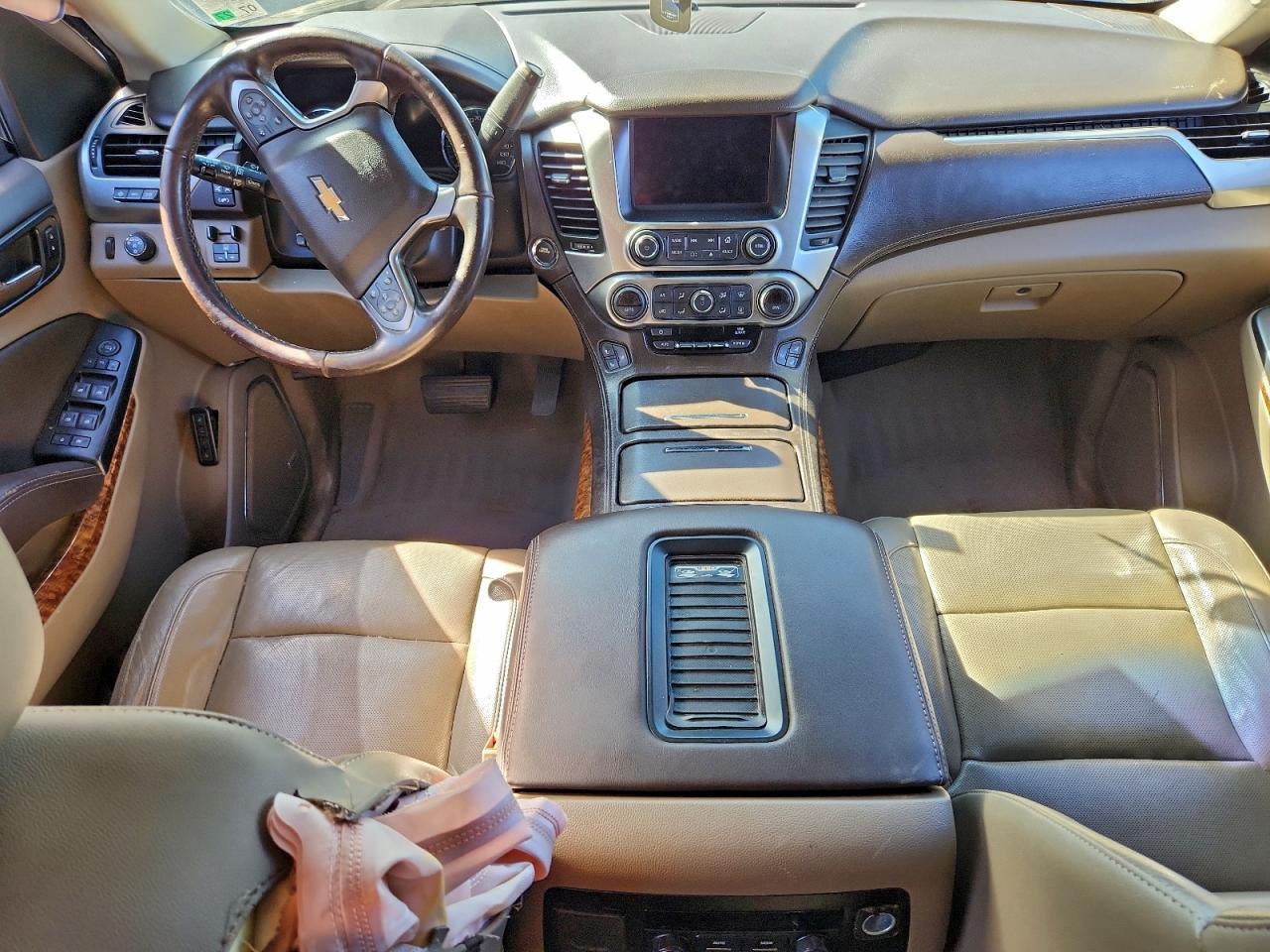 2019 Chevrolet Suburban K1500 Premier - zdjęcie 8