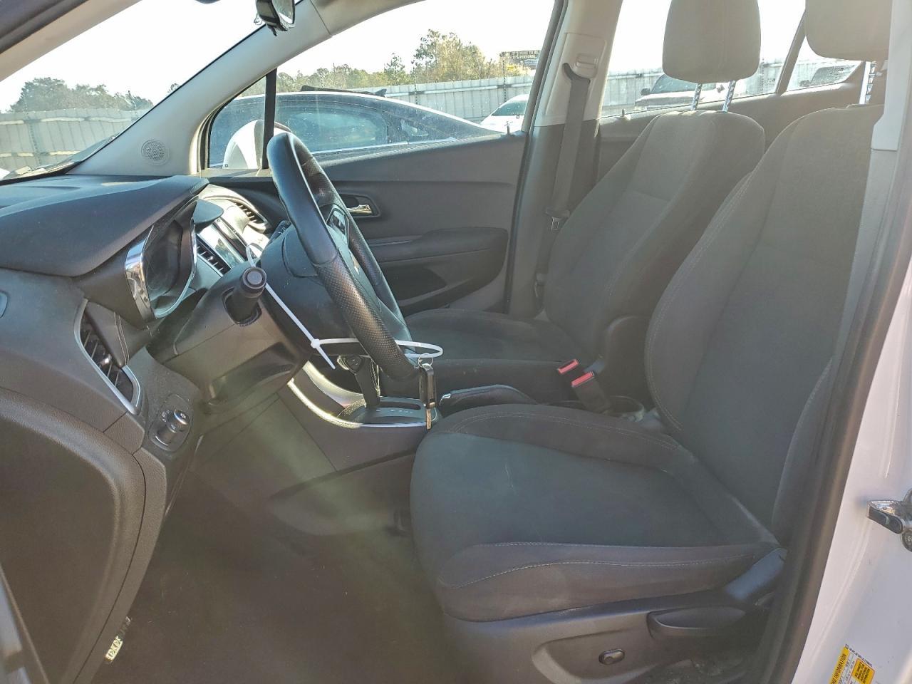 2018 Chevrolet Trax Ls - zdjęcie 7