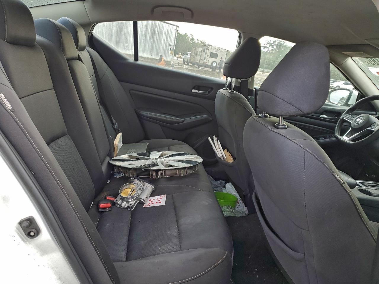 2019 Nissan Altima S - zdjęcie 10