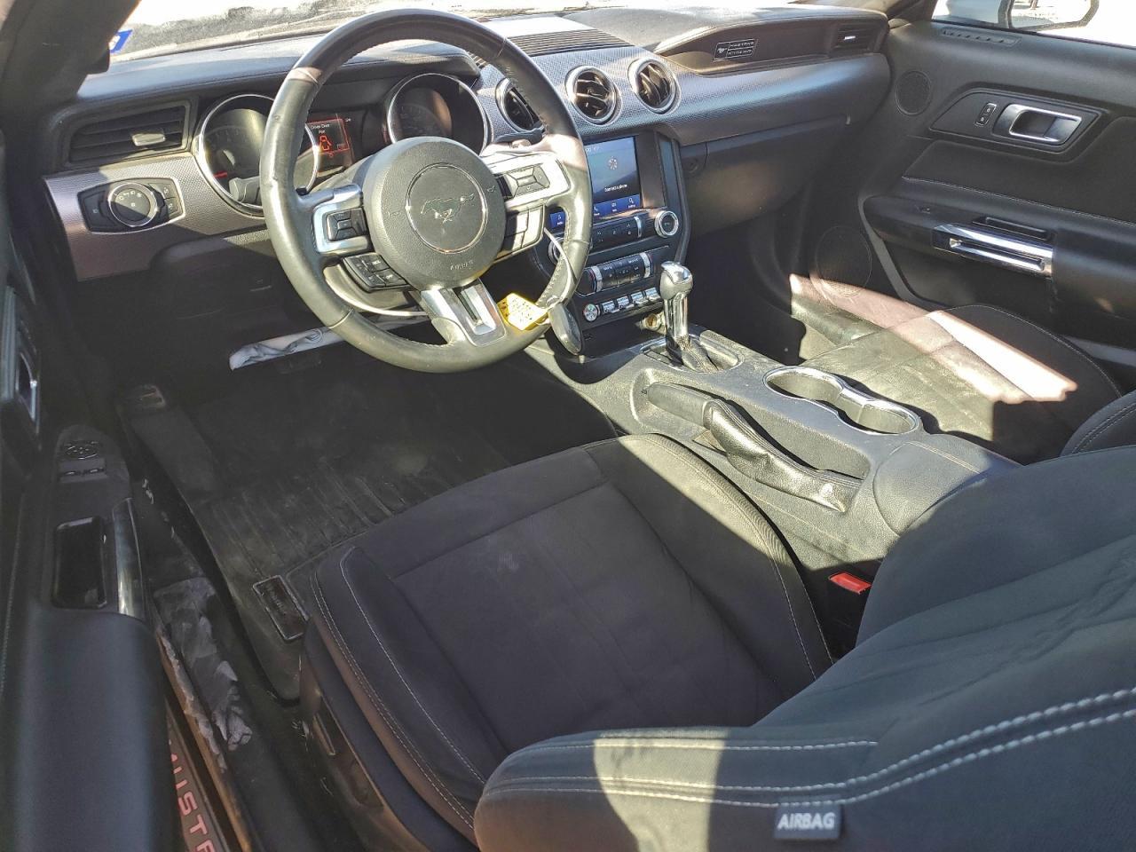 2020 Ford Mustang Gt - zdjęcie 8