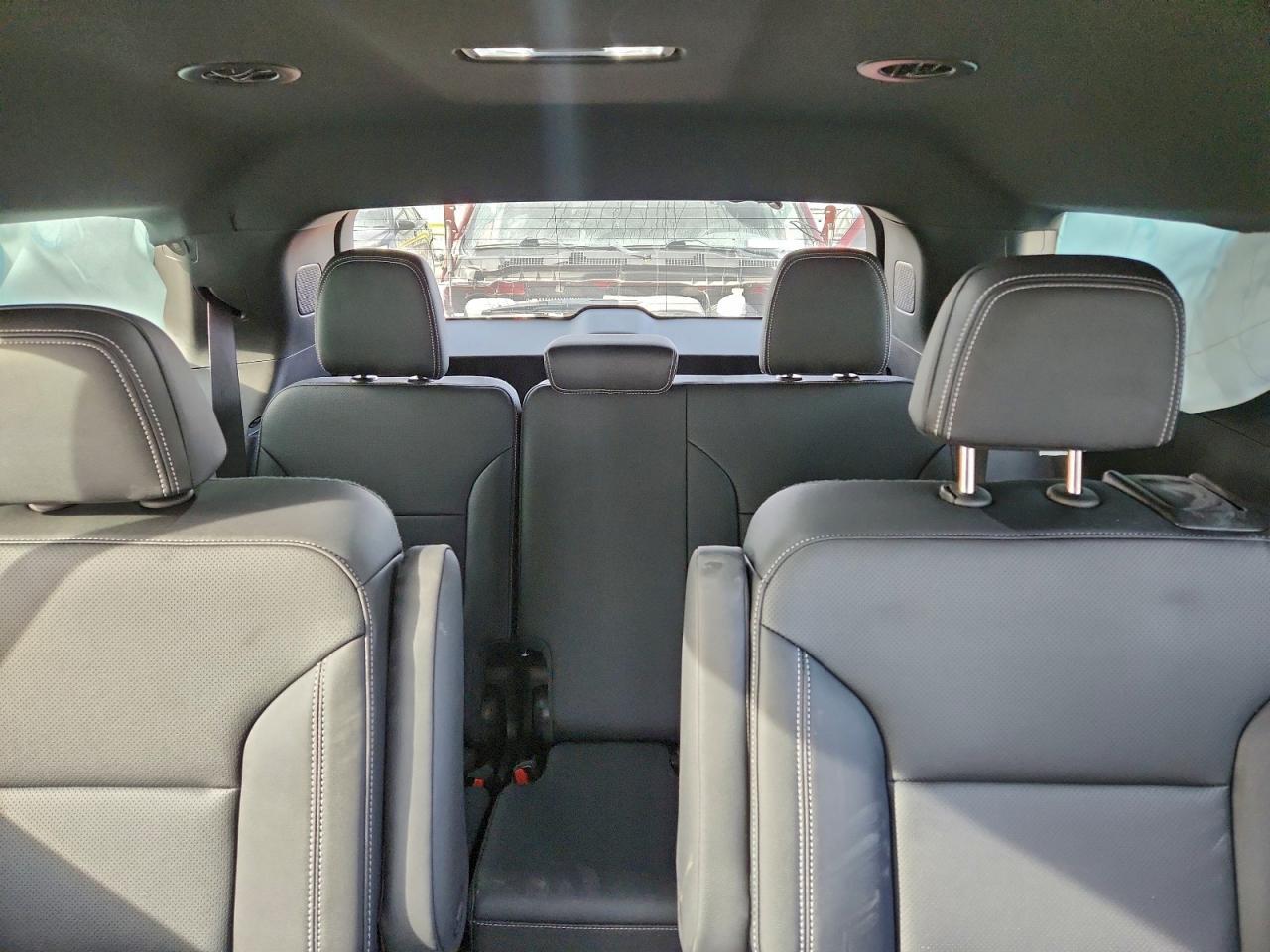 2025 Chevrolet Traverse Lt - zdjęcie 10