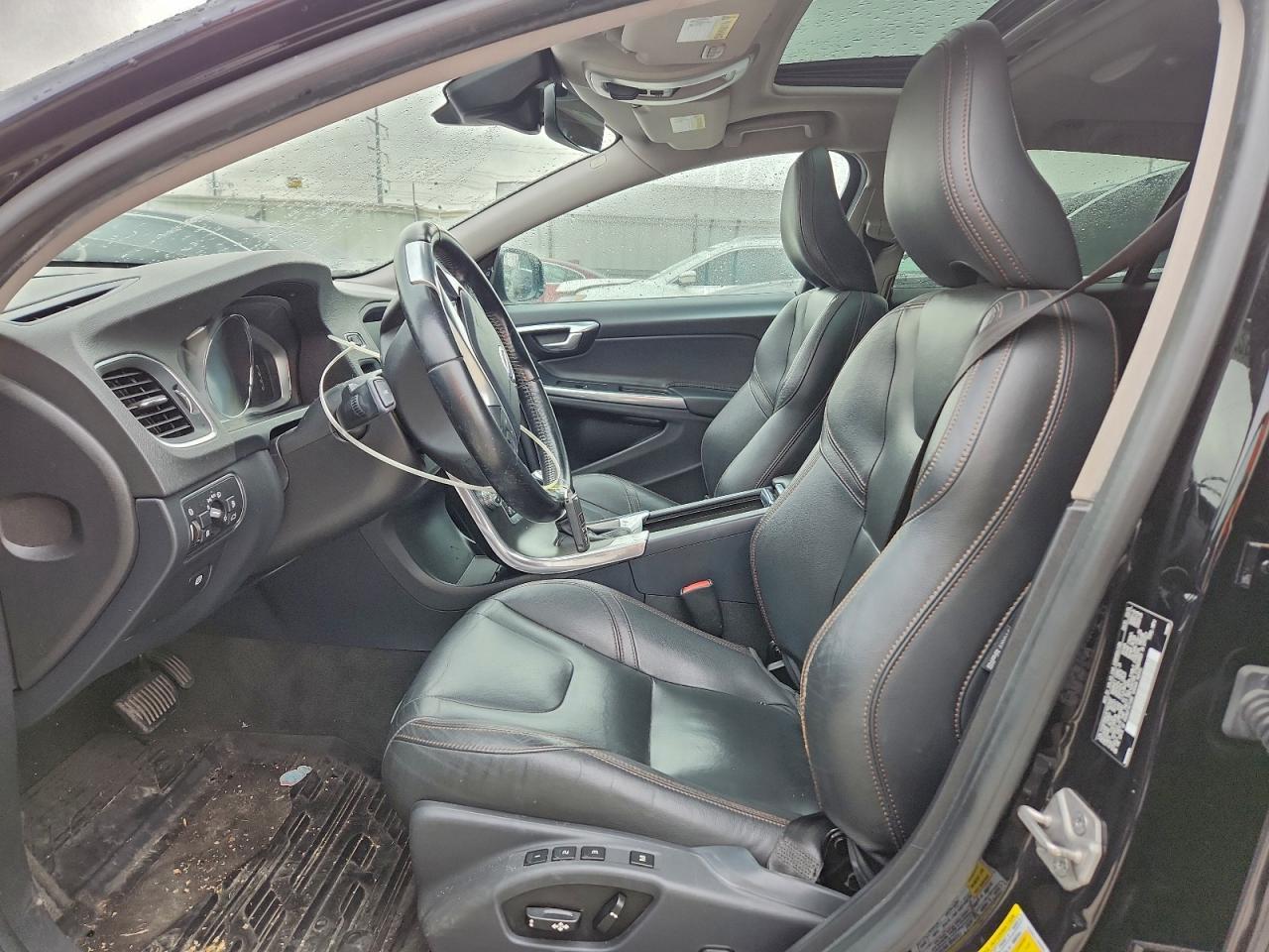 2015 Volvo V60 Cross Country Premier - zdjęcie 7