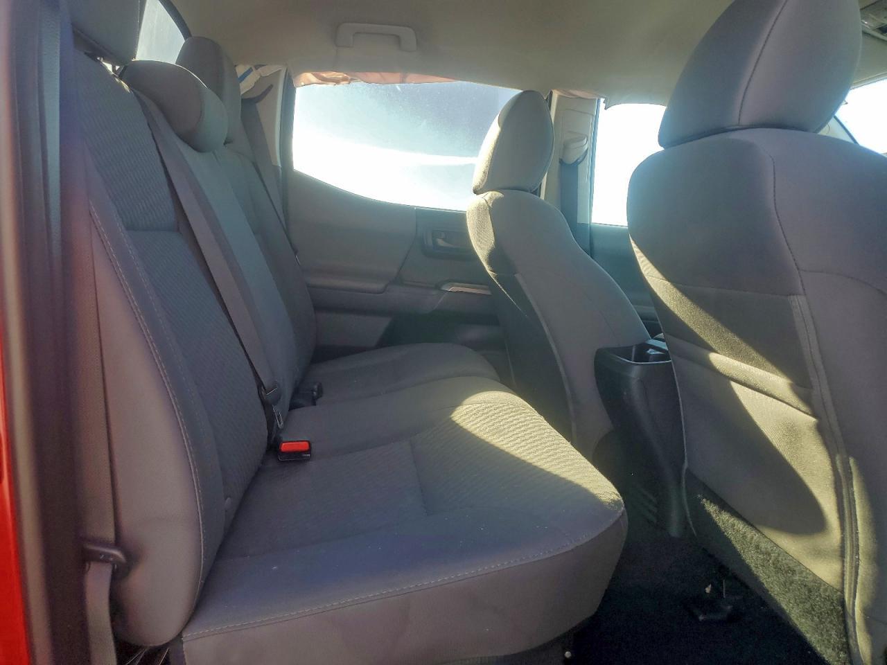 2021 Toyota Tacoma Double Cab - zdjęcie 10