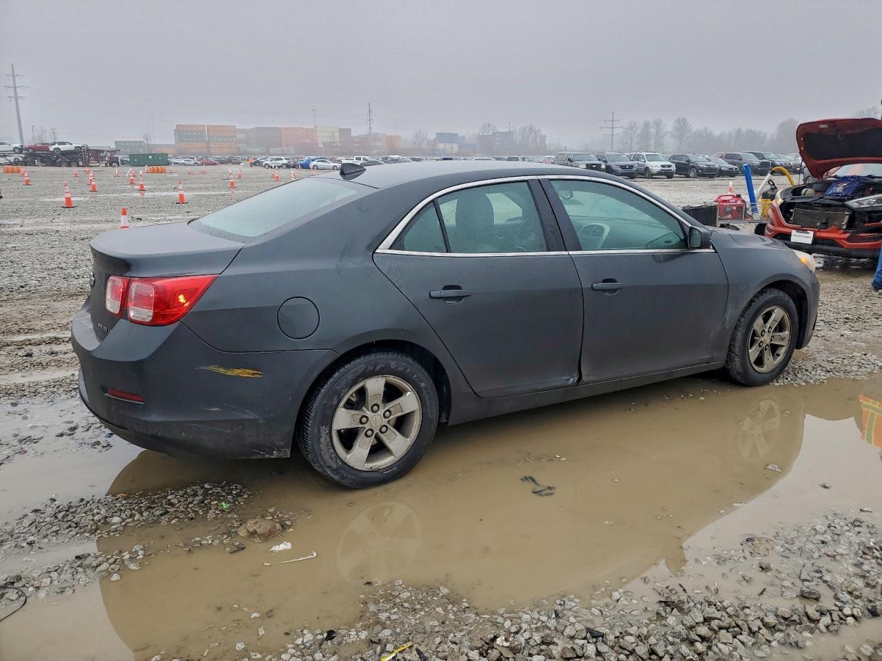 2014 Chevrolet Malibu Ls - zdjęcie 3