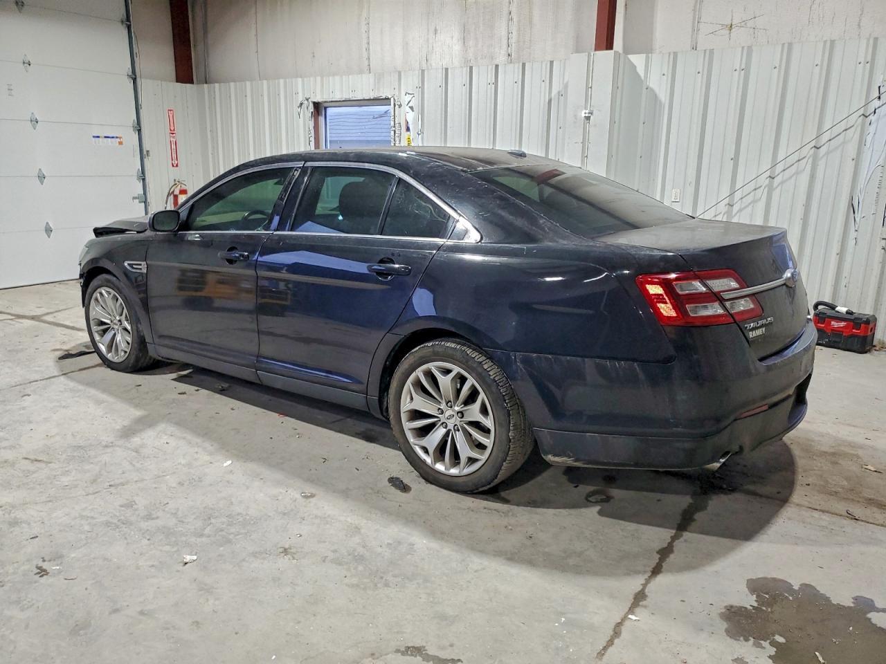 2019 Ford Taurus Limited - zdjęcie 2