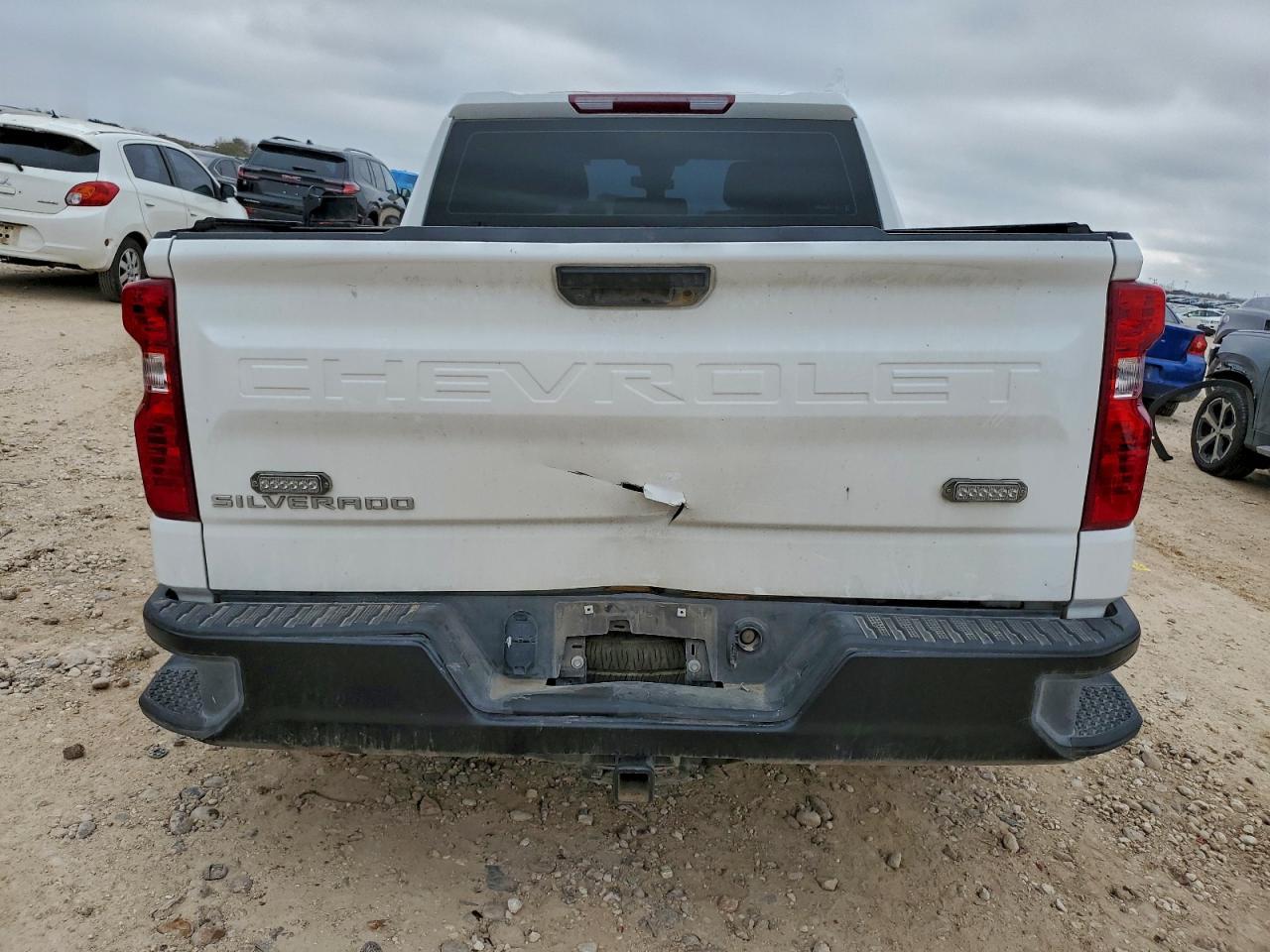 2024 Chevrolet Silverado K1500 - zdjęcie 6