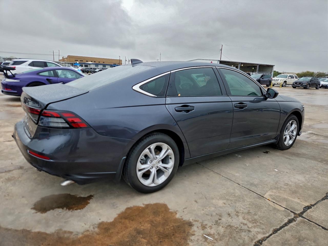2025 Honda Accord Lx - zdjęcie 3