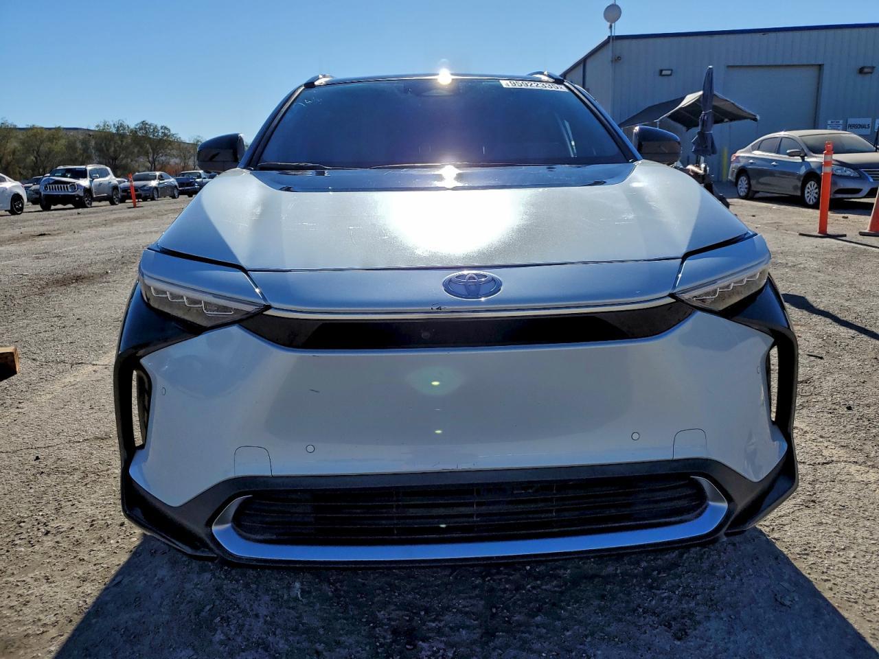 2024 Toyota Bz4X Xle - zdjęcie 5