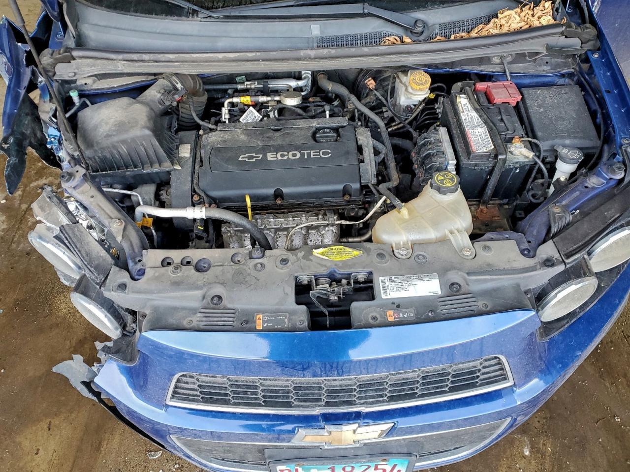 2013 Chevrolet Sonic Ls - zdjęcie 11